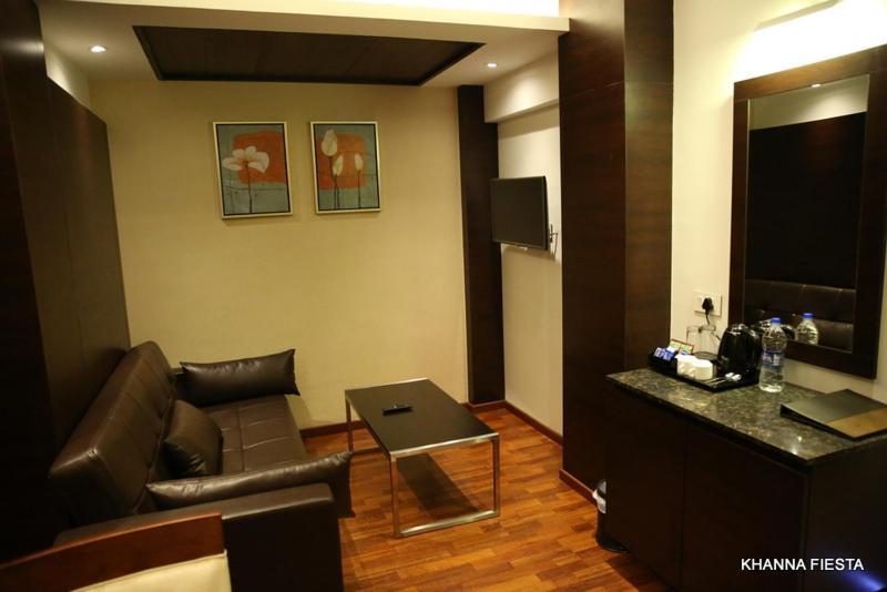 Khanna Fiesta Vellore Exterior foto